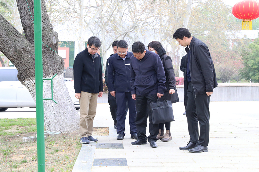 伊犁哈萨克自治州市体育局领导团队全新亮相，展望未来发展之路